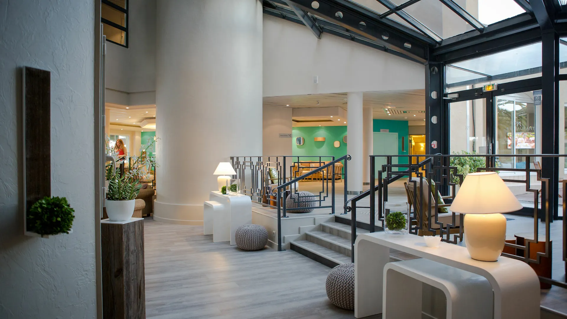 Mercure Thalasso & Spa Port Frejus France